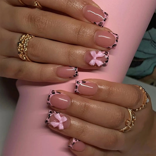 Short Square Leopard Nails – Bows Design